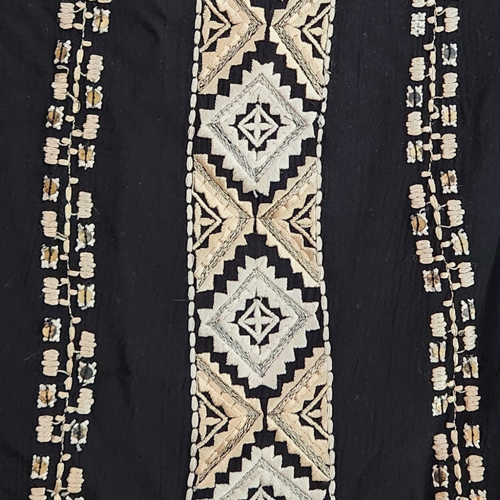 Women's Sundance Black Blouse With Cream/Tan Embroidery, Size L - Picture 9 of 16